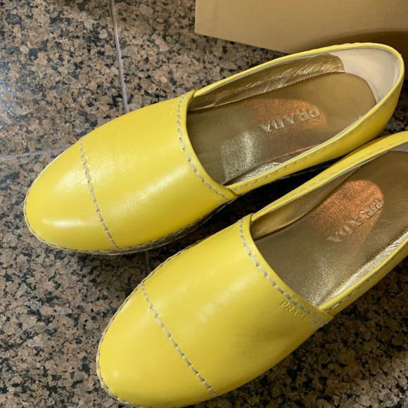 🩷PRADA. 🌼🌼🌼 Yellow espadrilles 💯athletic - Picture 6 of 10